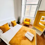 Luxury Rooms, Location In The * Лісабон