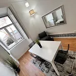 Luxury Rooms, Location In The Хостел Лісабон