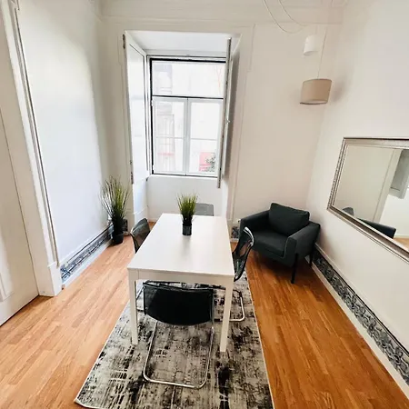 Luxury Rooms, Location In The Hostel