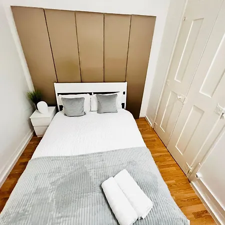 Luxury Rooms, Location In The 호스텔